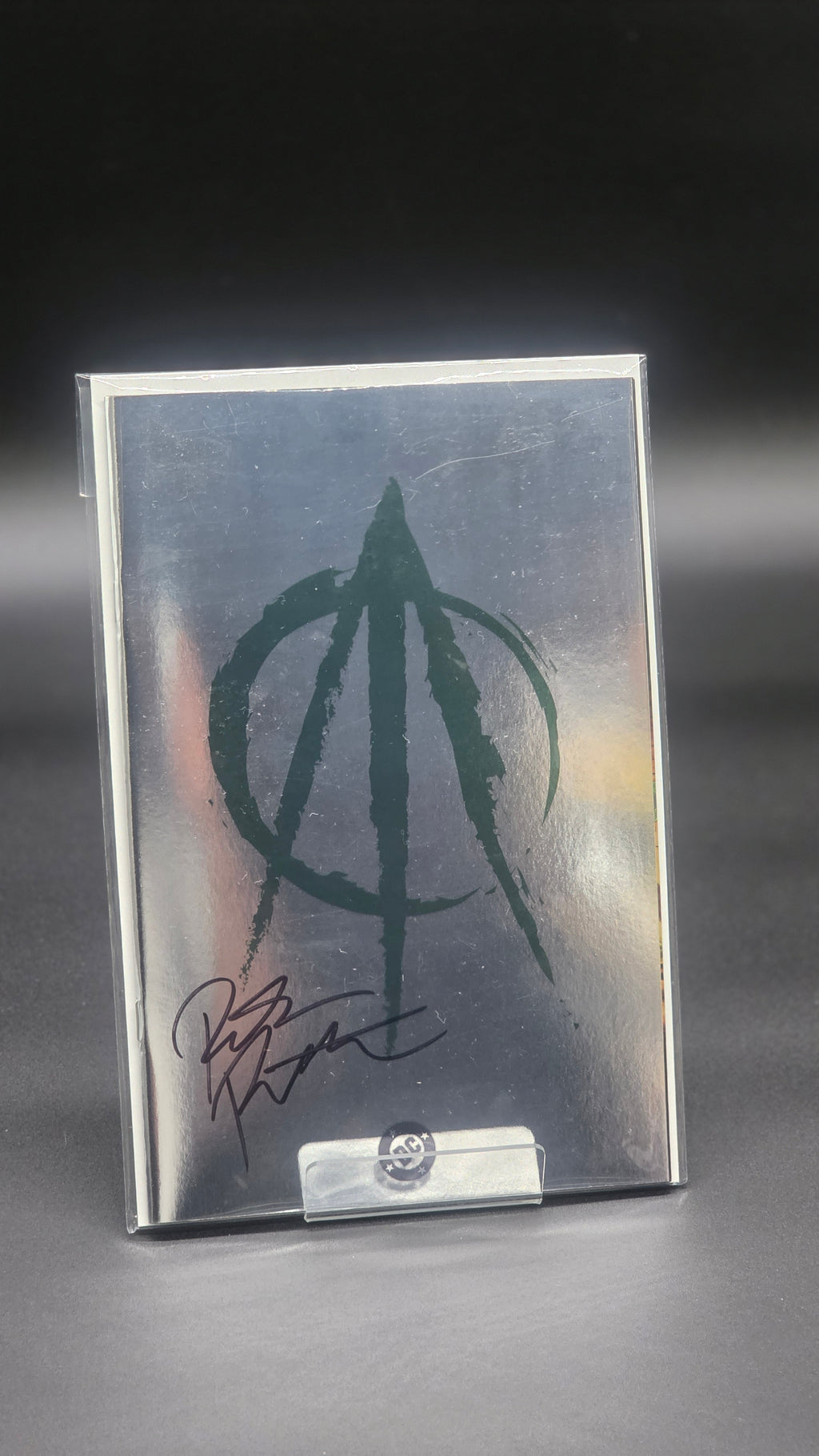 ABSOLUTE GREEN ARROW #1 FOIL LOGO VARIANT SIGNED BY PORNSAK PICHETSHOTE