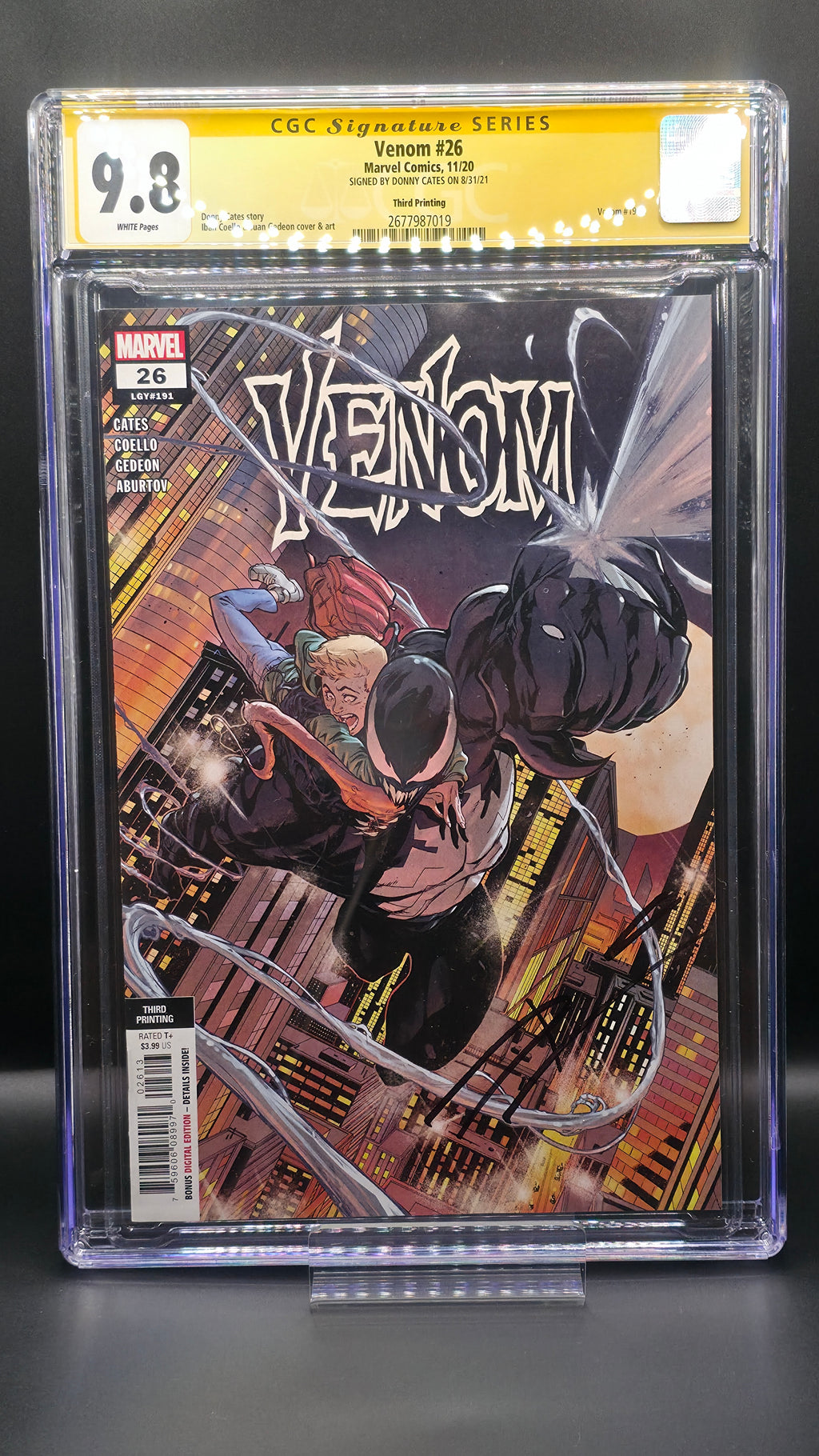 CGC Signature Venom #26 Signed by Donny Cates