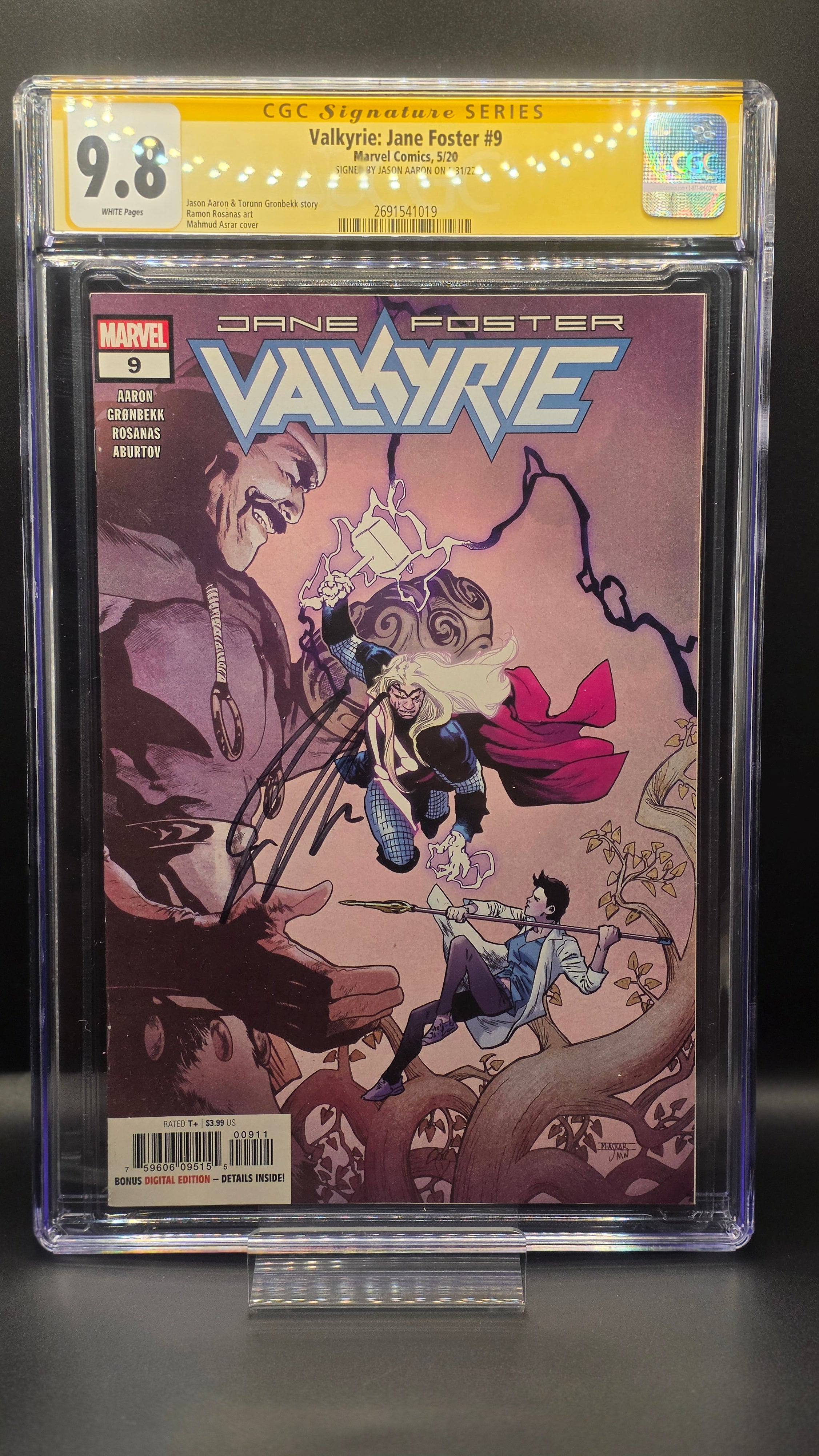 CGC Signature Series Valkyrie: Jane Foster #9 Signed By Jason Aaron
